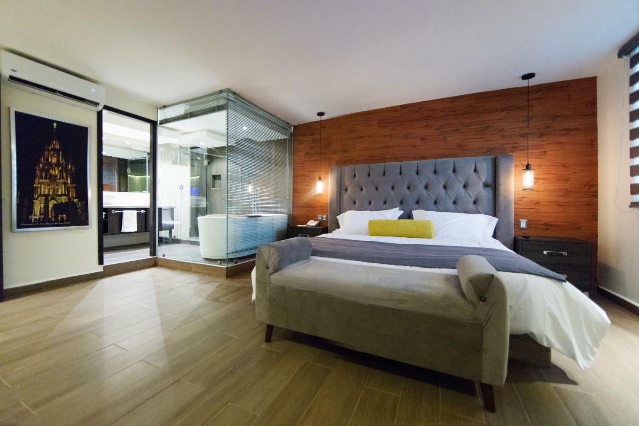 Hotel La Torre San Francisco San Francisco Del Rincon Bagian luar foto